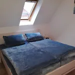 Seepark Reetdachhaus 2 * Burhave