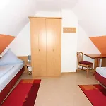 Prázdninový dům Seepark Reetdachhaus 2 Burhave