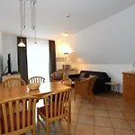 Prázdninový dům Seepark Reetdachhaus 2 Burhave