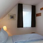 Seepark Reetdachhaus 2