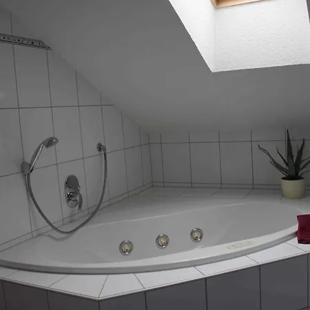Seepark Reetdachhaus 2 Feriehus *