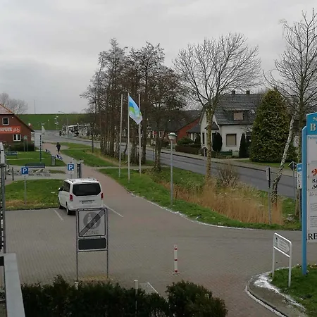 Seepark Reetdachhaus 2 펜션 *