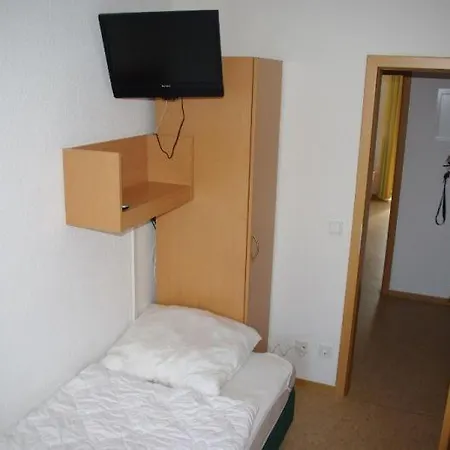 Feriehus Seepark Reetdachhaus 2 Burhave